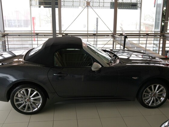 124 Spider