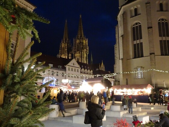 Adventmarkt in Regensburg