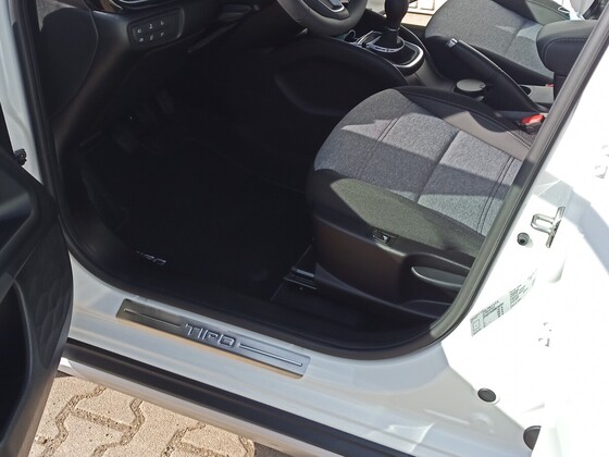 Einstiegsleisten , Gummilippe und anderer Schnickschnack