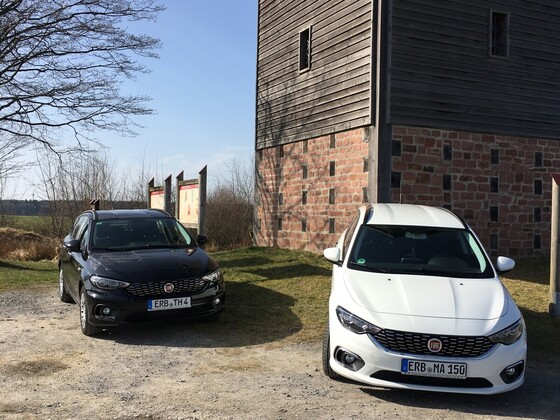 Italiener treffen sich beim Römerturm