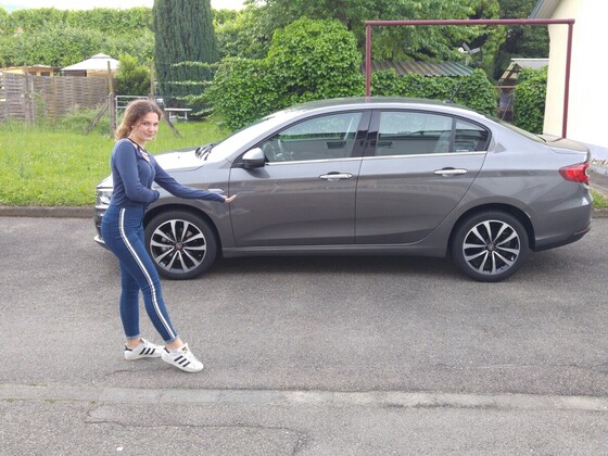 Tipo Botschafterin Caroline