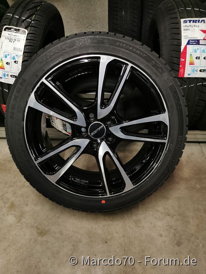 Meine Winterschluffen. Mit Nexen 215/45R17