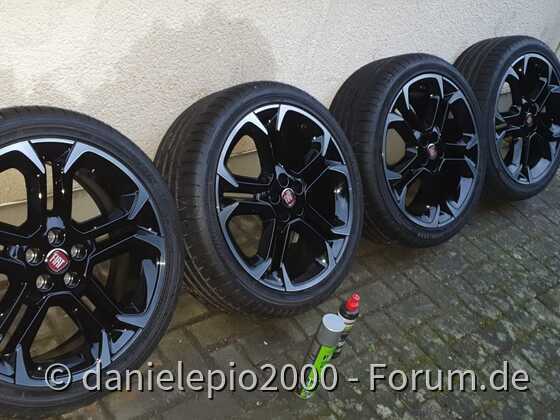 Mopar 18 Zoll Felgen Aufbereitet