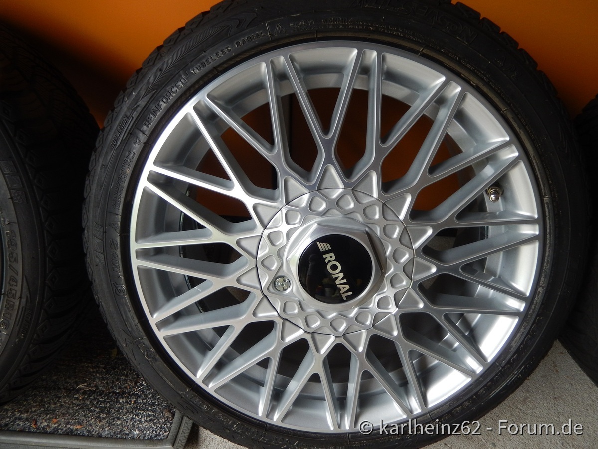 Amadeus' Neue Schuhe 002