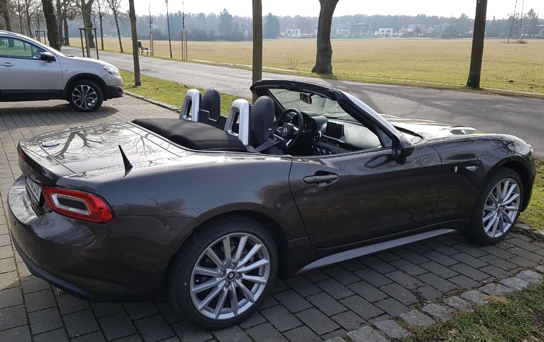 124 Spider