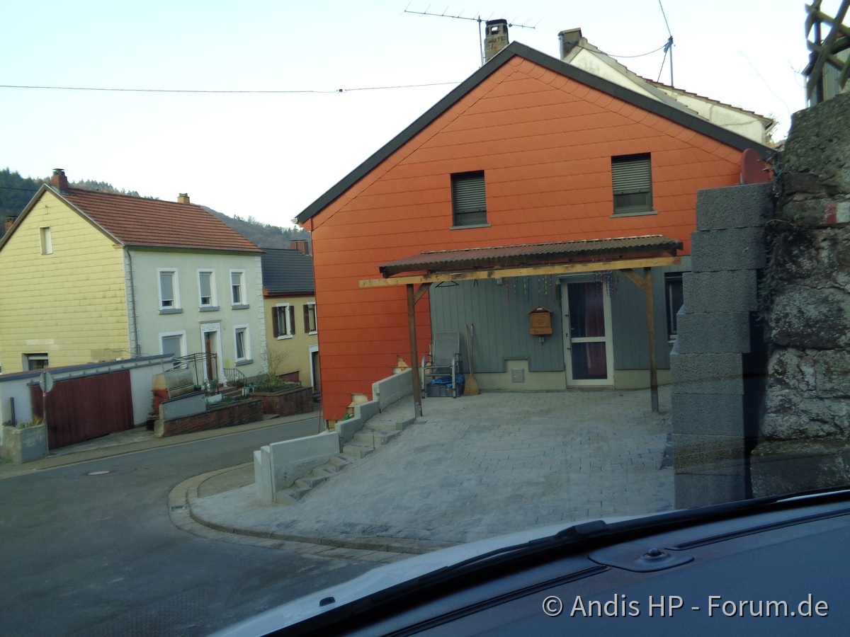 Zufahrt zum "Parkplatz"