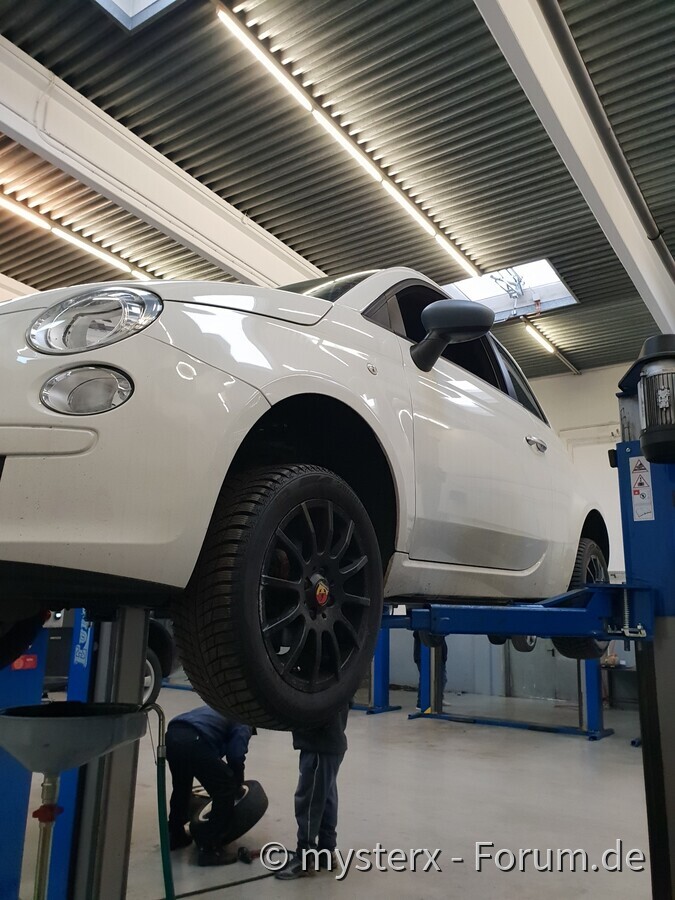 servizio petrolifero