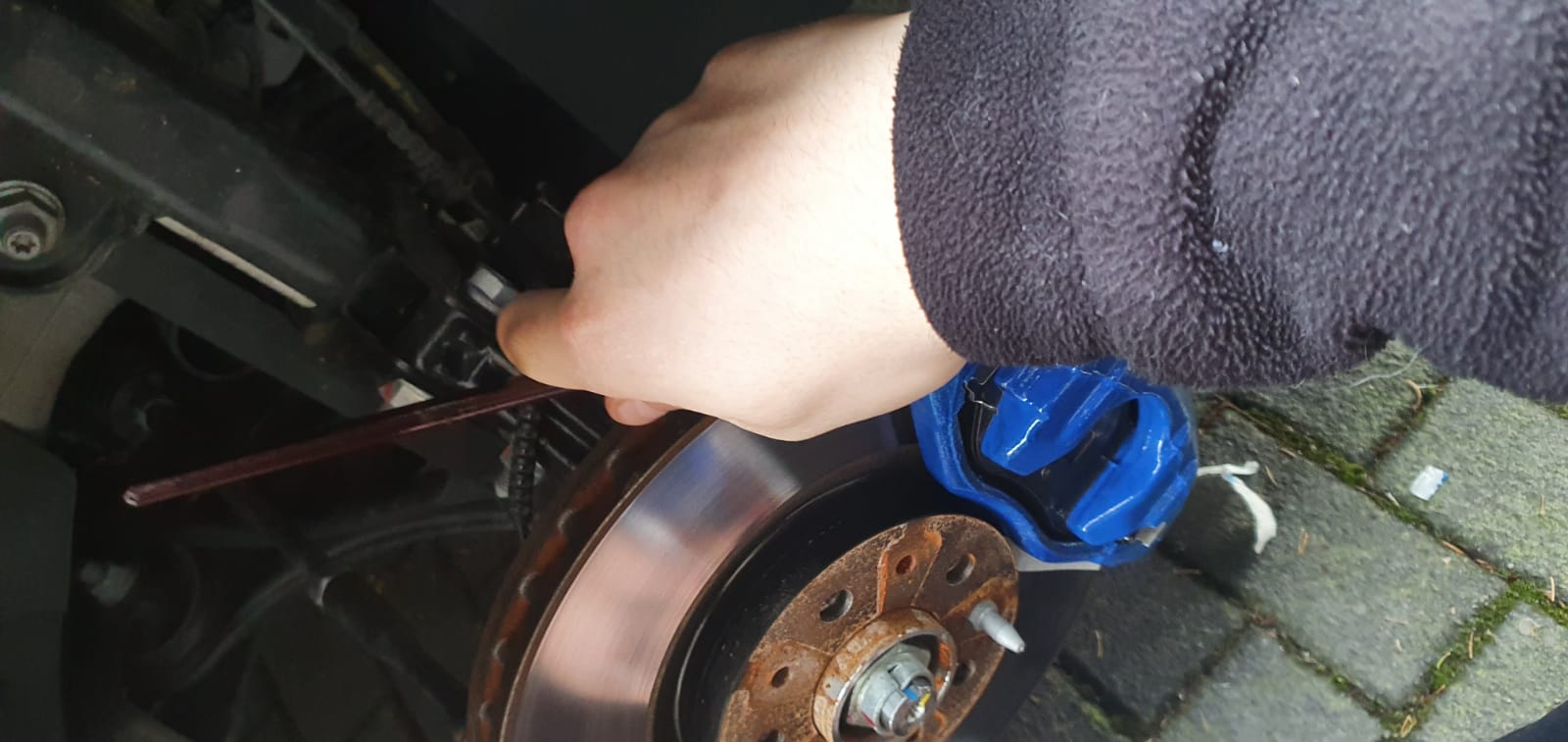 Bremssattell lackiert + Sommerfelgen