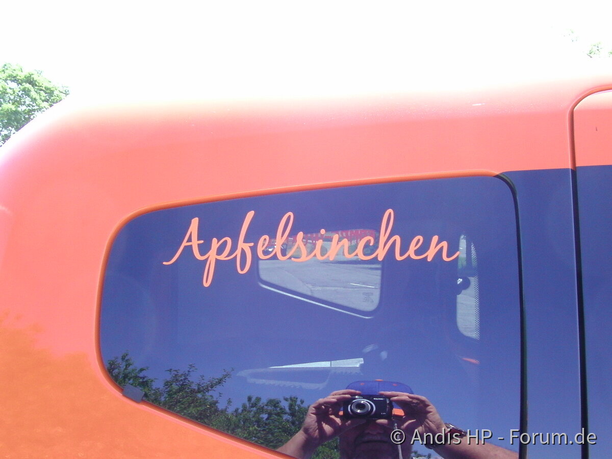 Die ersten Bilder vom "Würfel"