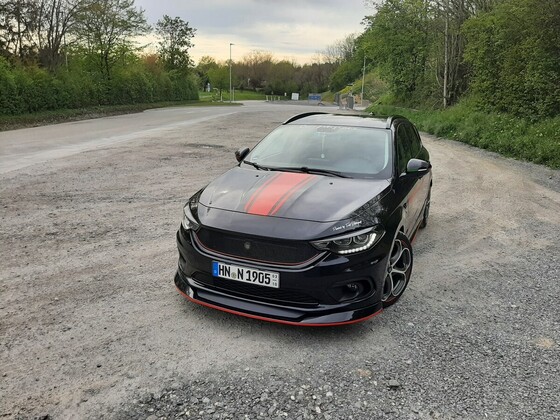 Black Viper im frischem Glanz