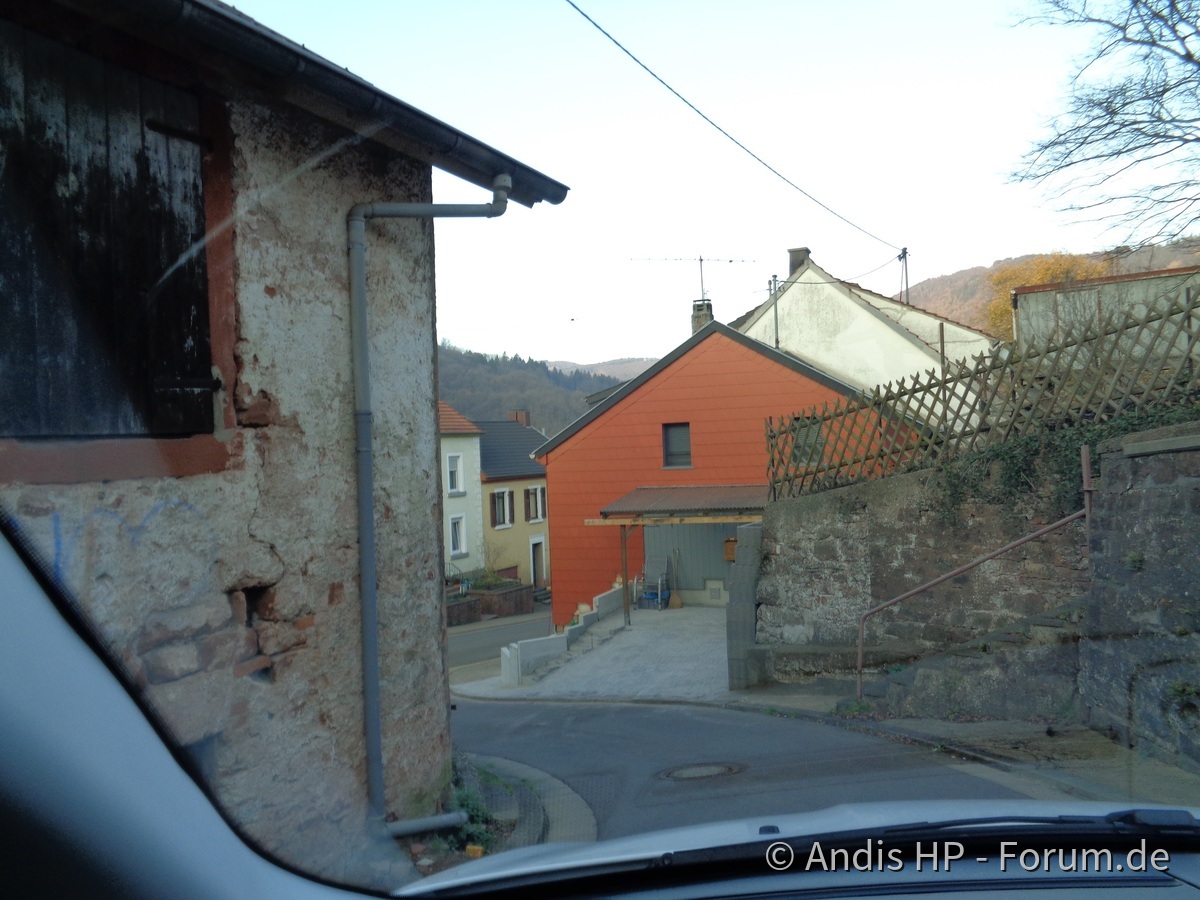 Zufahrt zum "Parkplatz"