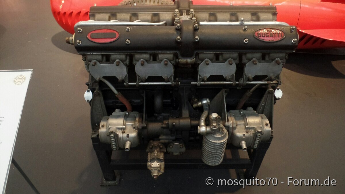 Ein kleiner Auszug der beeindruckenden Exponate aus der Schlumpf Sammlung "City de l'Automobile" in Mulhouse