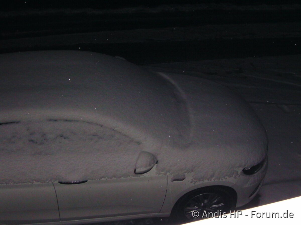Nach den Eisregen kam der Schnee