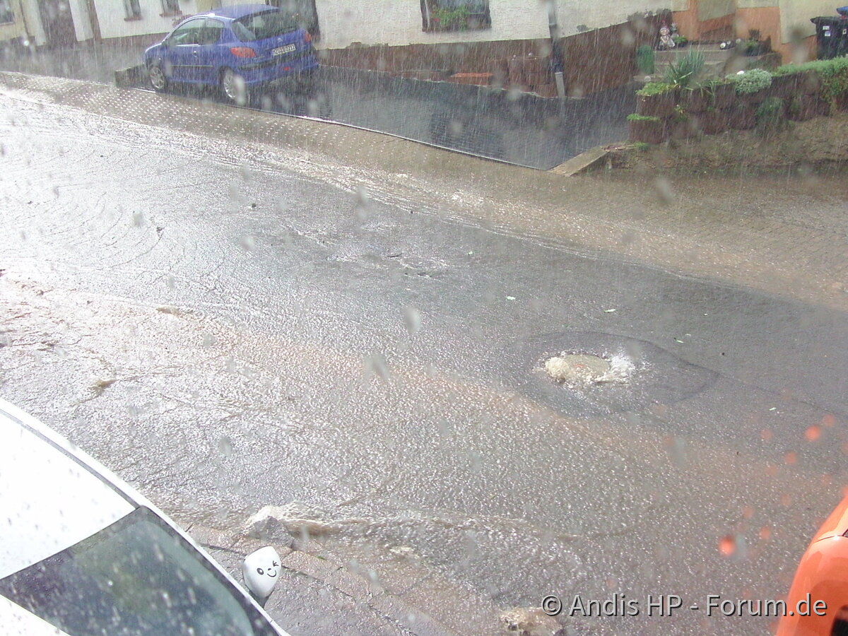 Unwetter mit Sturm und Hagel
