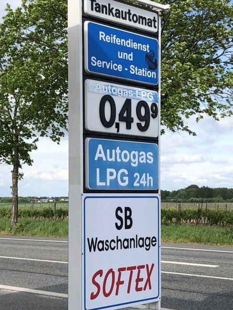 777