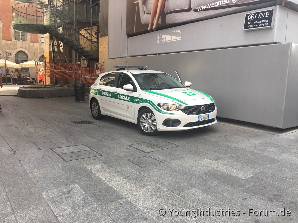 Fiat Tipo Polizeiwagen Mailand