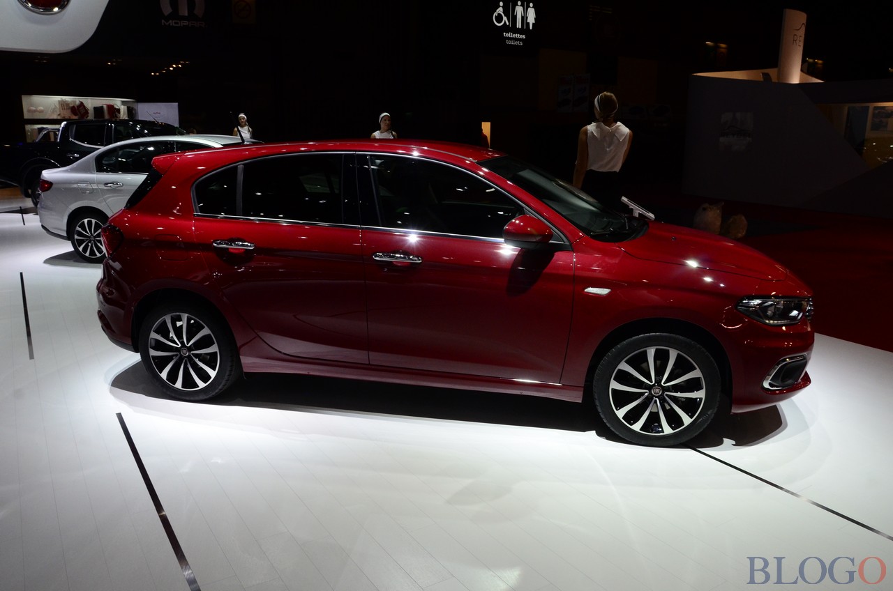 Fiat Tipo-Paris-2016-04