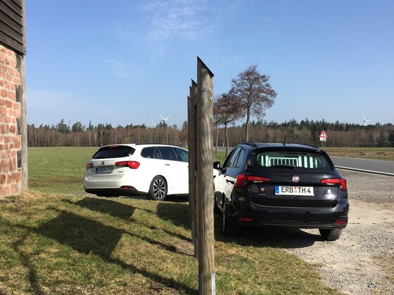 Italiener treffen sich beim Römerturm