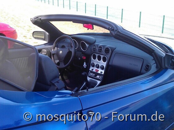 Sonntagsausflug vor einigen Jahren oben ohne.