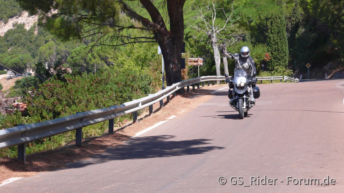 Deswegen GS_Rider .... hier auf Sardienien