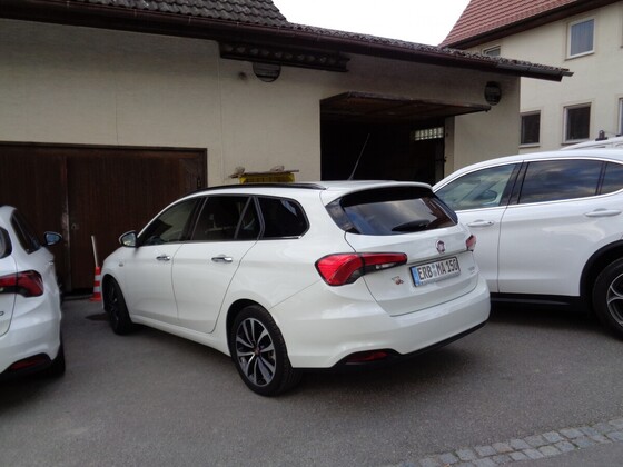Auto´s auf dem Treffen in FN/RV