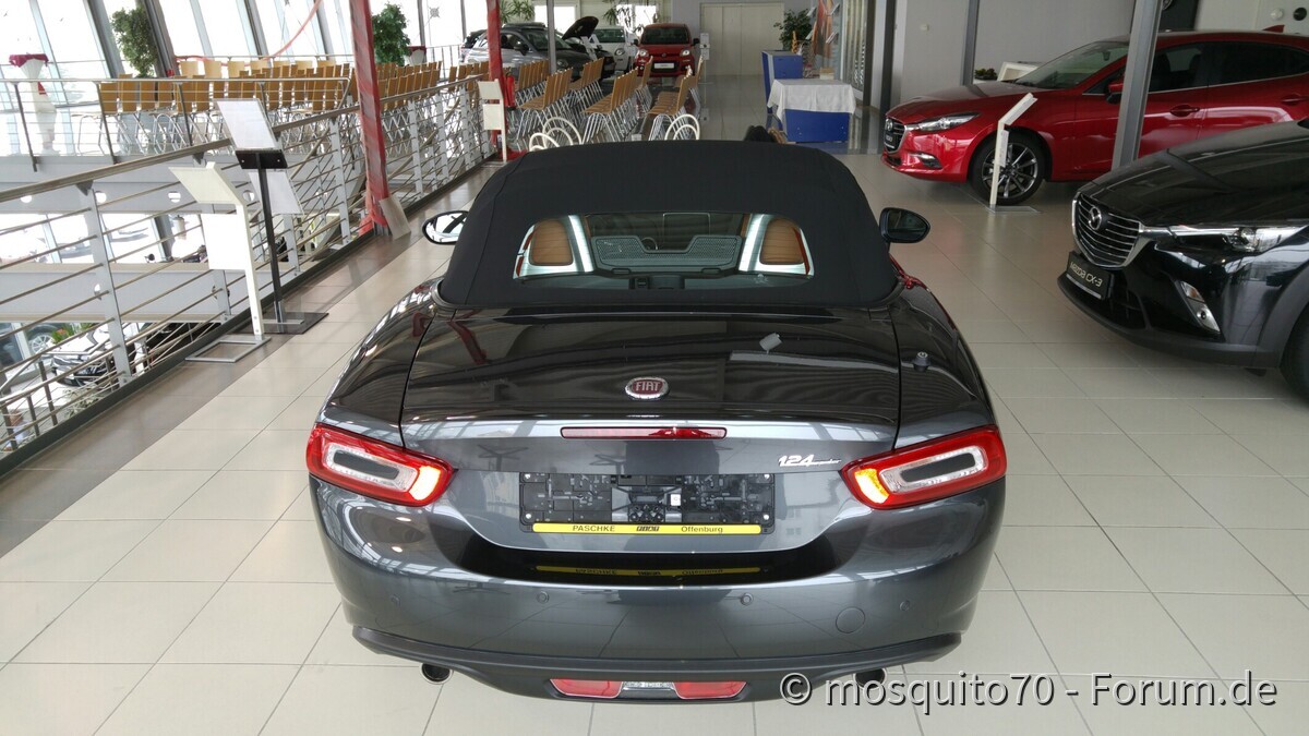 124 Spider