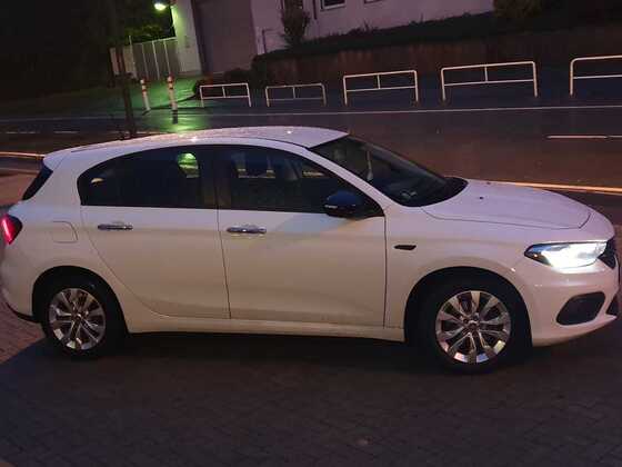 Tipo mit Winterfelgen