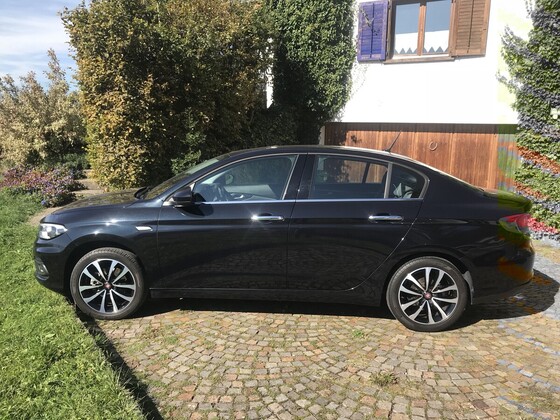 mein Leihwagen der Garage