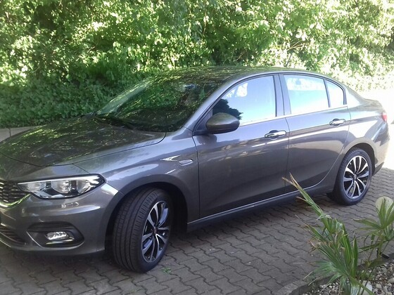 Meine Limousine ist eines meiner bevorzugten Fotomotive. Natürlich möchte ich Euch daran teilhaben lassen.