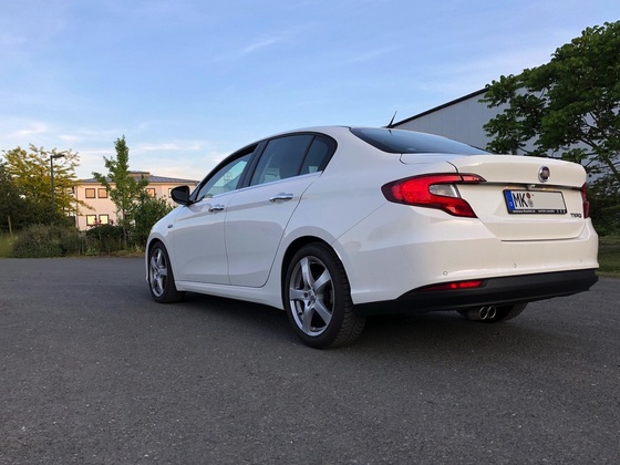 Einbau H&R Sportfedern in 1.6er MJ Limo auf 7x17"