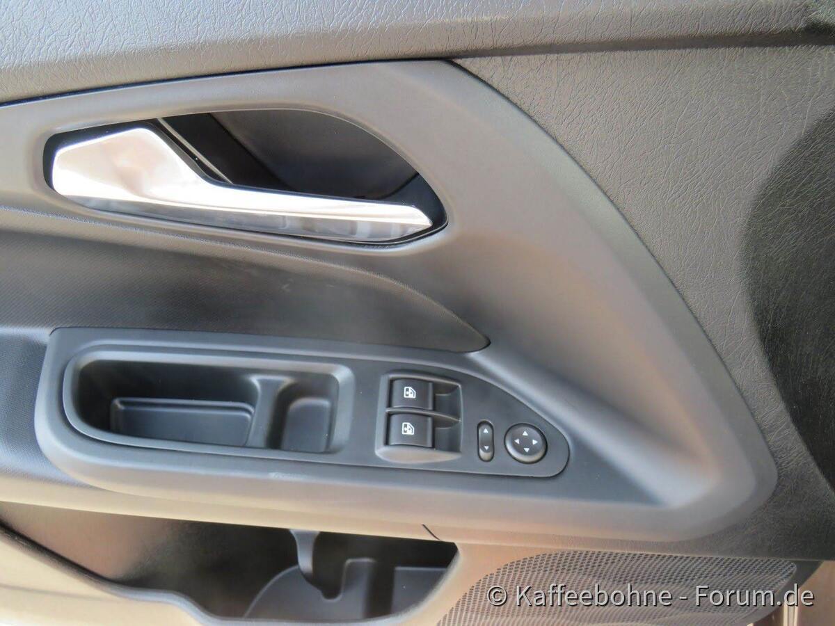 Bedienelemente in der Fahrertür
