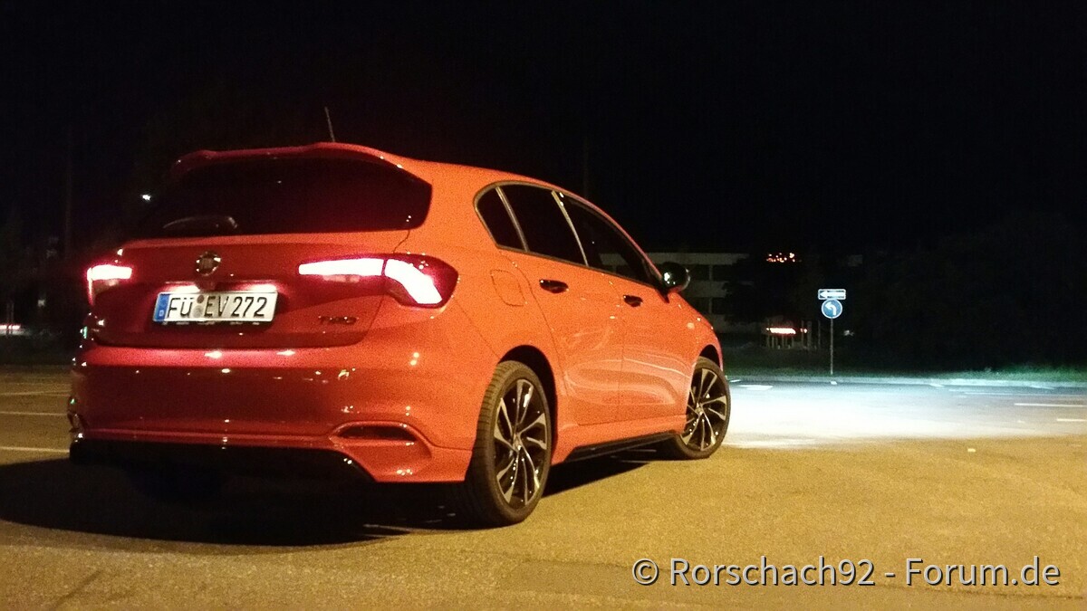 Durch die Nacht gerauscht