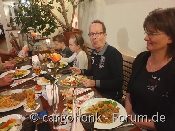 Tipo Stuhlkreis Köln 30.03.2019
