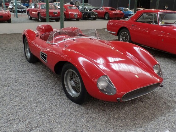 Ein kleiner Auszug der beeindruckenden Exponate aus der Schlumpf Sammlung "City de l'Automobile" in Mulhouse