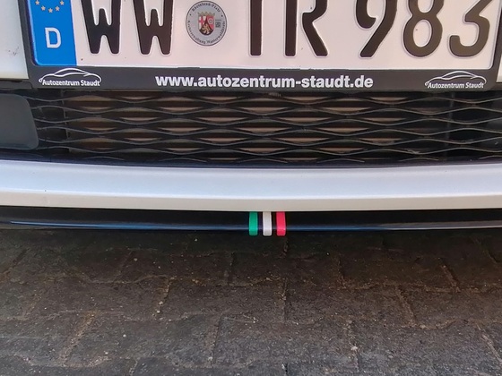 Tricolore Design