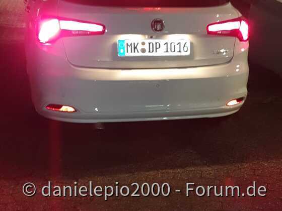 Tipo Heckansatz in Wagenfarbe