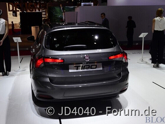Fiat-Tipo-Paris-2016-06
