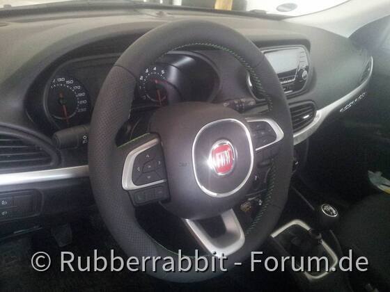 Elmo hat recht, warum immer Bilder von Außen?  ;)