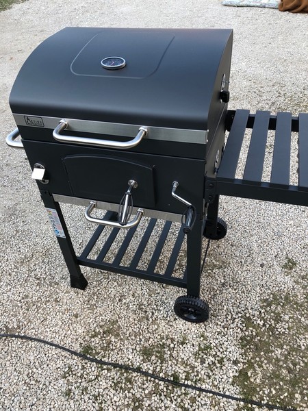 Neuer Grill von der Norma.....cooles Teil