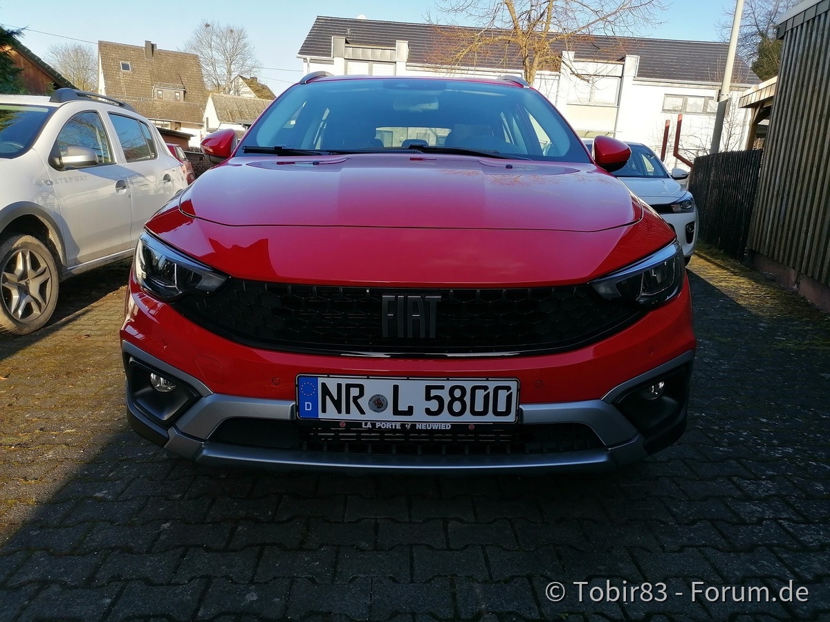 Tipo Cross Kombi RedEdition 1.6 Diesel mit 130PS