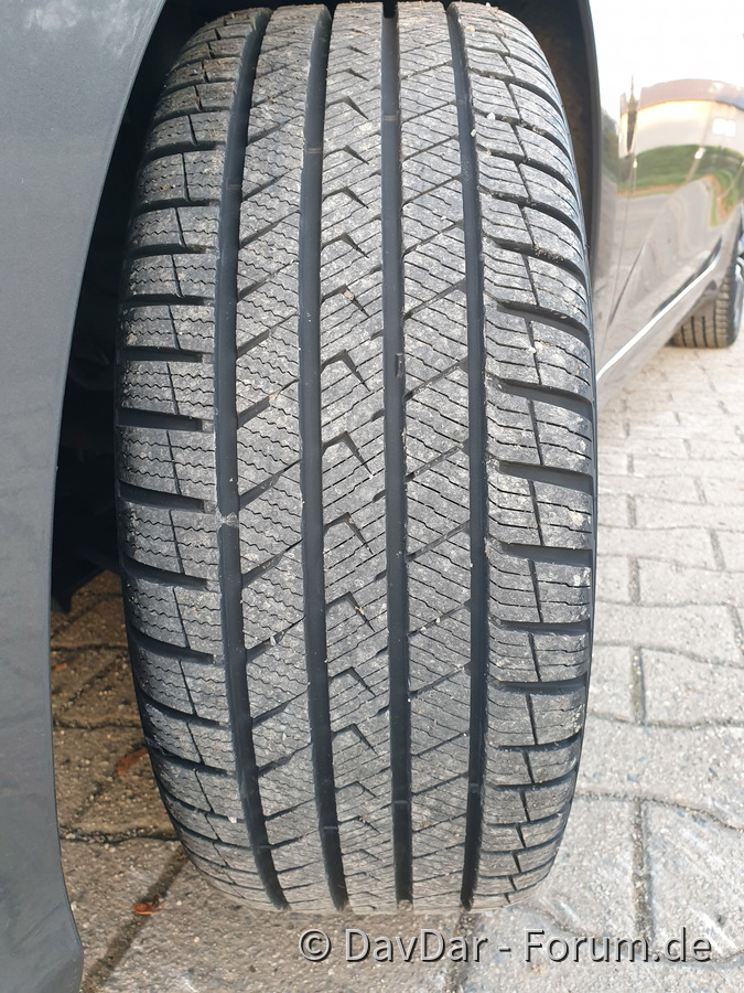 Vredestein 225/45 R17 94Y Quatrac PRO XL FSL​