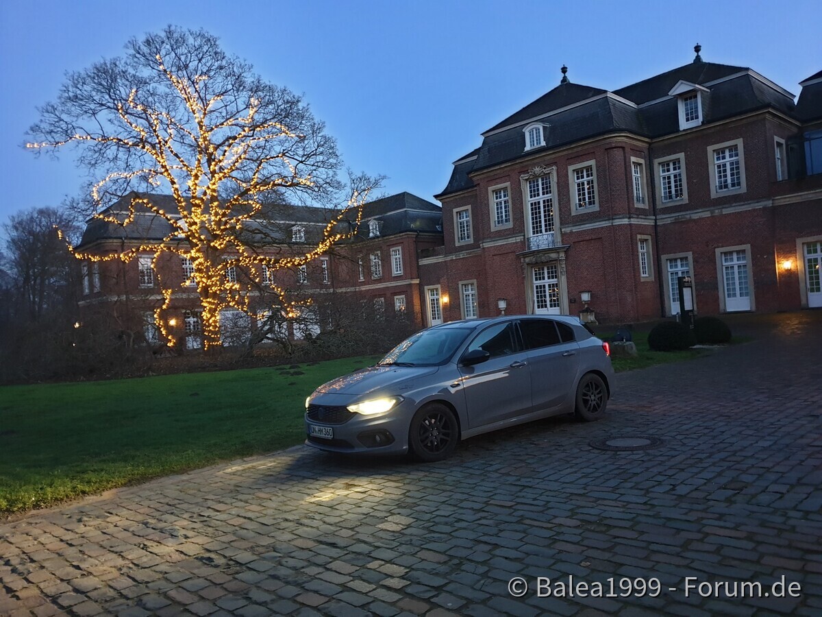 Der Königliche Tipo hält Einzug ...