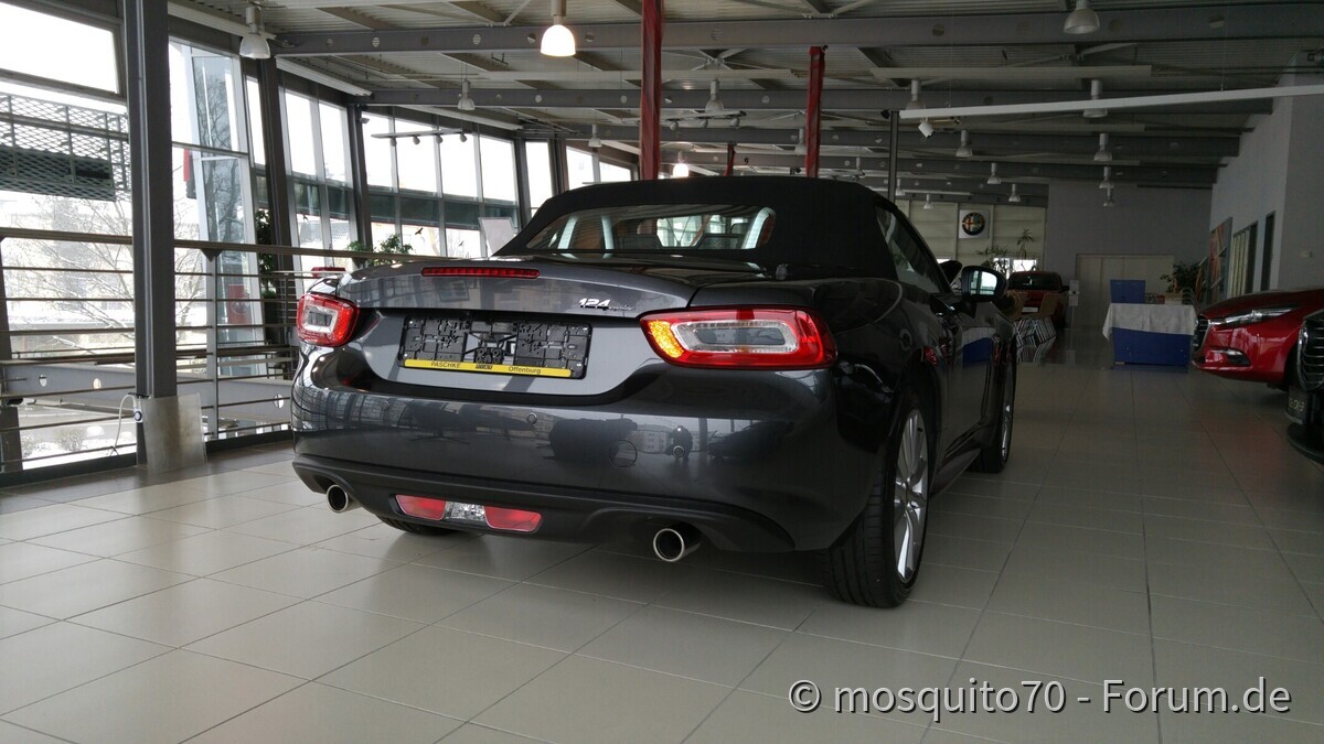 124 Spider