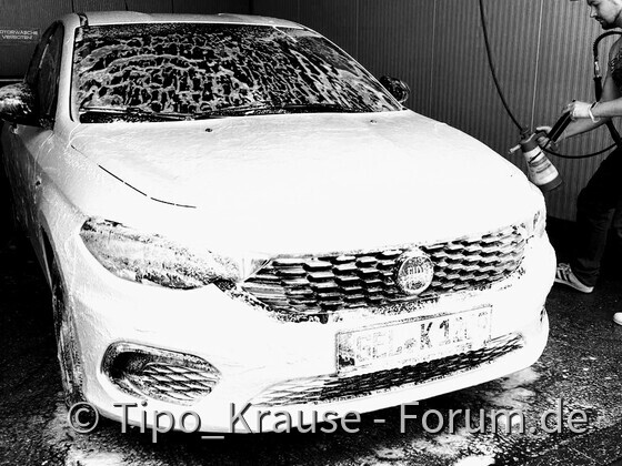 Schaumwäsche von Hand