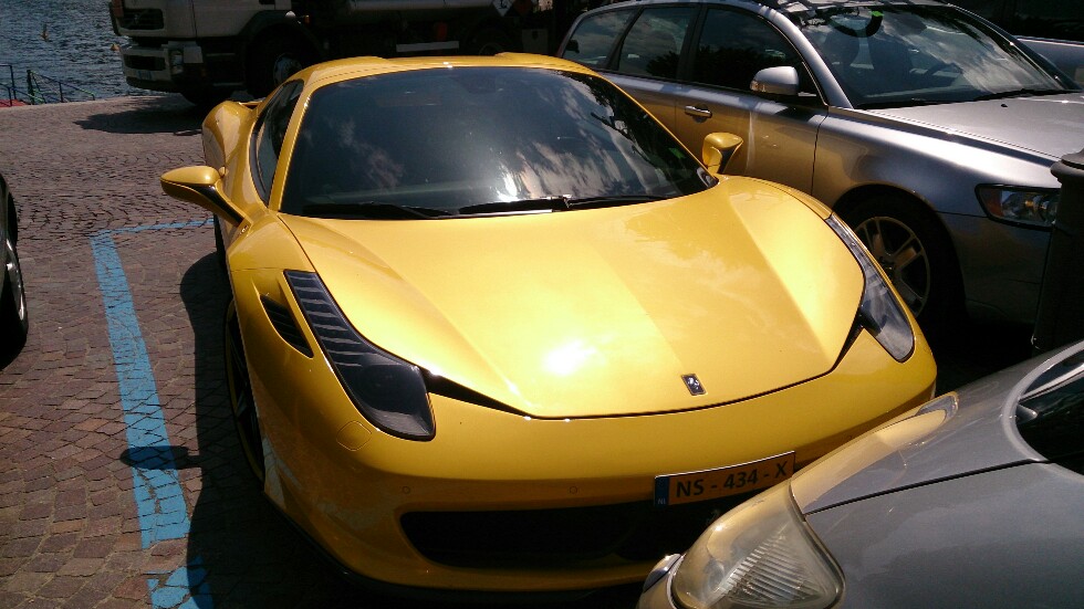 Forza Ferrari. Forza Italia.