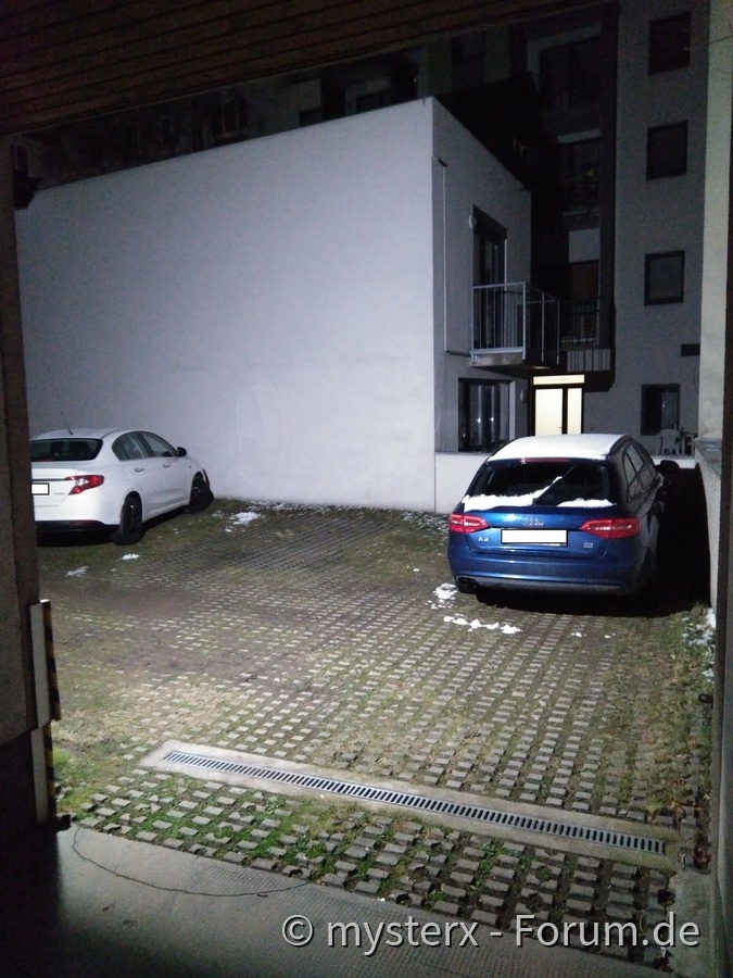 Parkplatz im Hof