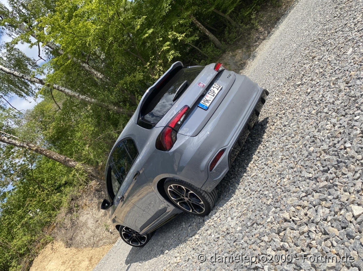 Corona Tag genießen