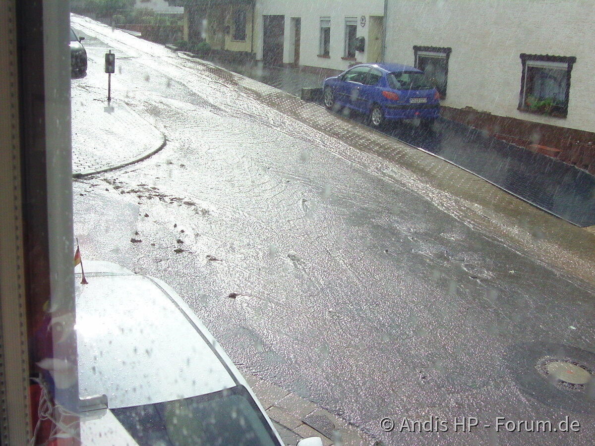 Unwetter mit Sturm und Hagel