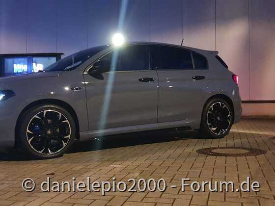 Bremssattell lackiert + Sommerfelgen