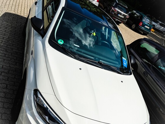 Tipo Black and White